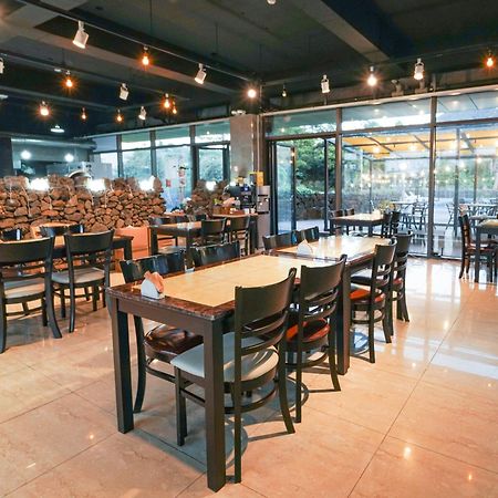 Dammora Resort Seogwipo Bagian luar foto