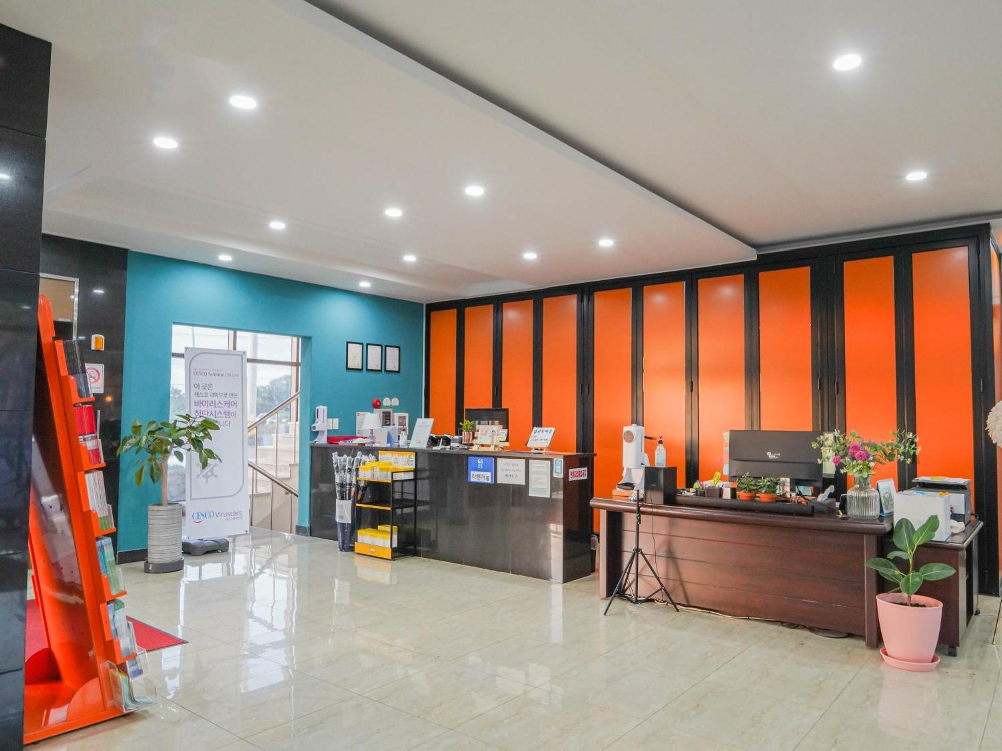 Dammora Resort Seogwipo Bagian luar foto